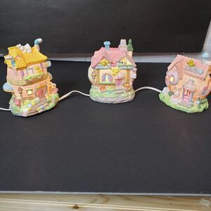 Adorable Vintage 3 Piece Electric Porcelain Easter Light Up Village House Town